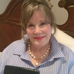 Meet your Posher, June ward heerensperger